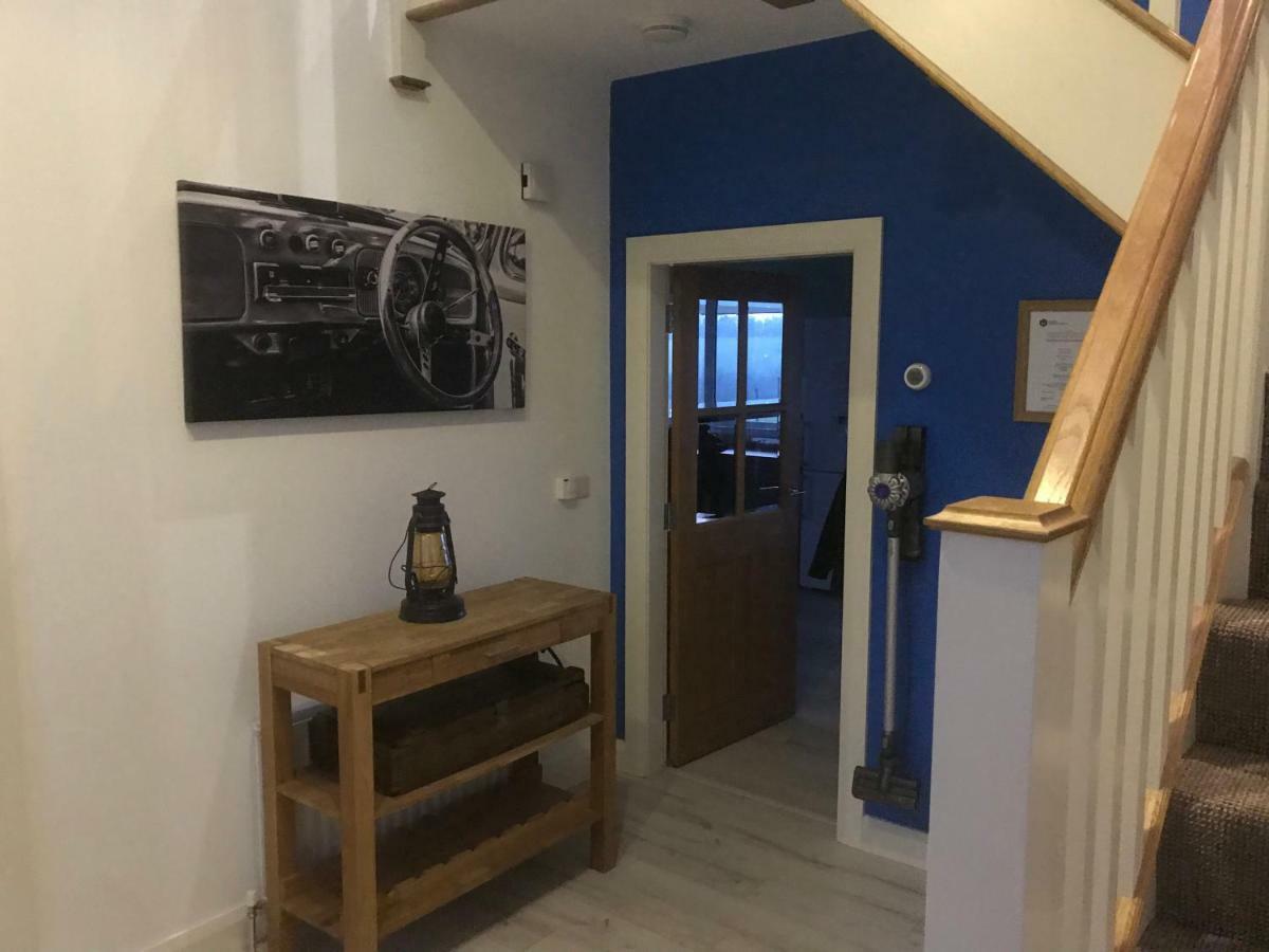 Sleeps 12 Hot Tub Sauna Cinema Pets Welcome Enniskillen Exterior photo